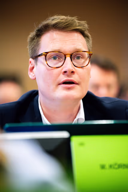 Fotografi 5: BUDG - Presentation of the Draft Budget 2027 by Piotr Serafin, Commissioner for Budget, Anti-Fraud and Public Administration