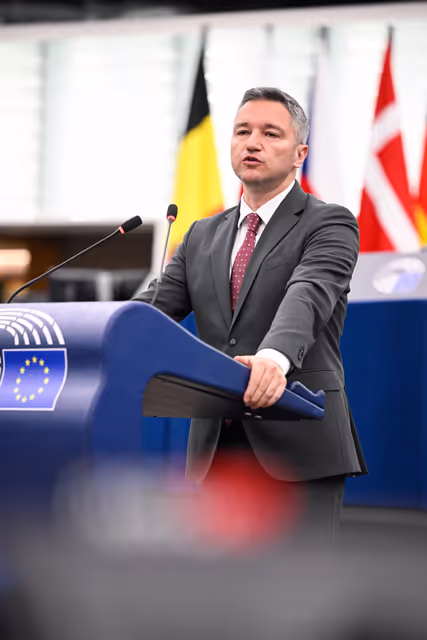 EP Plenary session -  Achieving digital sovereignty and resilience for Europe, in light of recent developments affecting access to advanced AI technologies