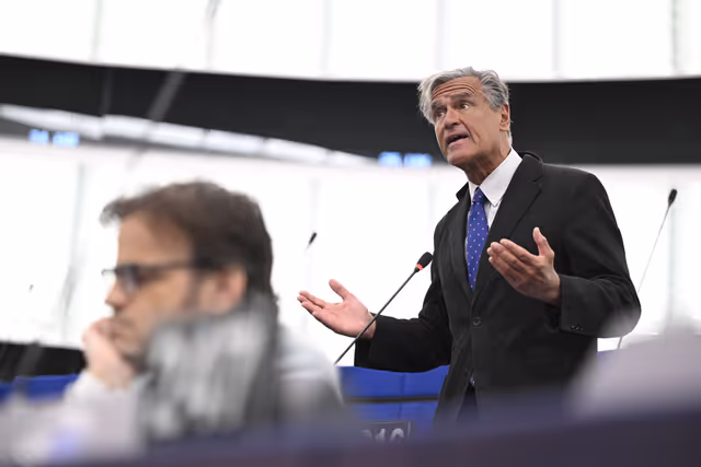 EP Plenary session -  Achieving digital sovereignty and resilience for Europe, in light of recent developments affecting access to advanced AI technologies