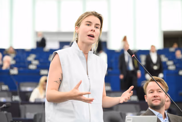 EP Plenary Session - Protecting children’s safety and mental health from the risks posed by social media – our duty to act now