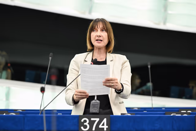 EP Plenary Session - Protecting children’s safety and mental health from the risks posed by social media – our duty to act now