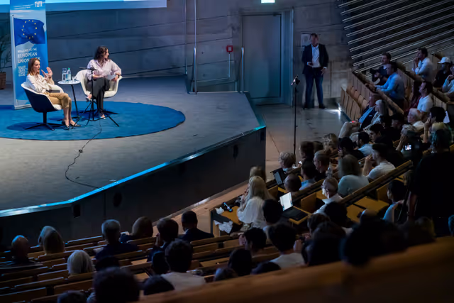 Official visit by Roberta METSOLA, EP President to Munich (Germany) - Townhall Discussion with Students