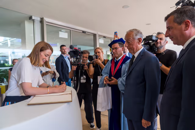 Official visit by Roberta METSOLA, EP President to Lisbon (Portugal) - Participation to the Graduation Ceremony of the NOVA School of Business & Economics