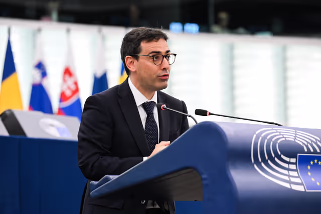 EP Plenary Session - July 2026 - Urgent measures to strengthen the competitiveness and safeguard quality jobs in the EU’s automotive sector