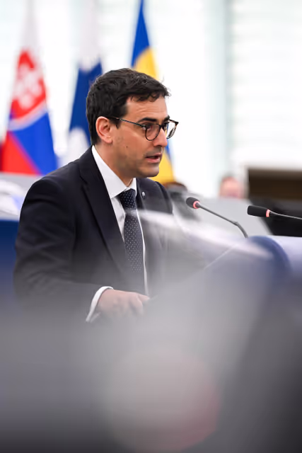 EP Plenary Session - July 2026 - Urgent measures to strengthen the competitiveness and safeguard quality jobs in the EU’s automotive sector