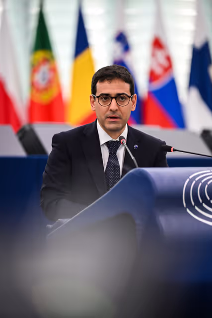 EP Plenary Session - July 2026 - Urgent measures to strengthen the competitiveness and safeguard quality jobs in the EU’s automotive sector