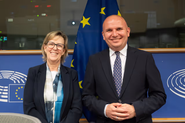 JURI - Exchange of views with Maria Luís Albuquerque, Commissioner for Financial Services and the Savings and Investments Union, on the delegated acts on revised European Sustainability Reporting Standards (ESRS) and on the Standards for Voluntary Use