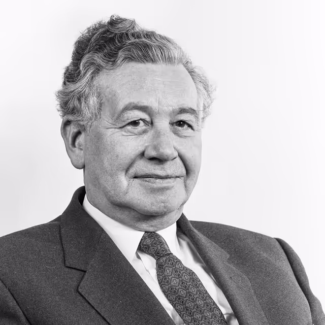 Photo 1: Portrait of Alexander SHERLOCK