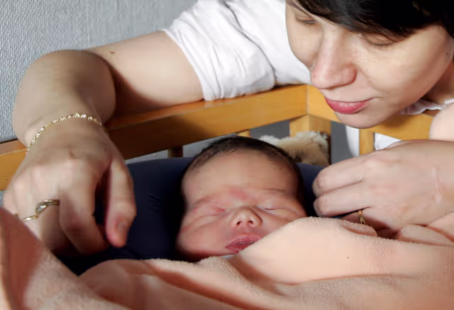 Foto 23: Illustration - Maternity leave