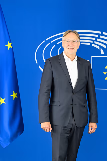 Photo 5: INTA Committee constitutive meeting